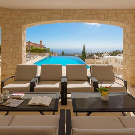 Resitour - Perneri Four Bedroom Villa Paphos Exterior foto
